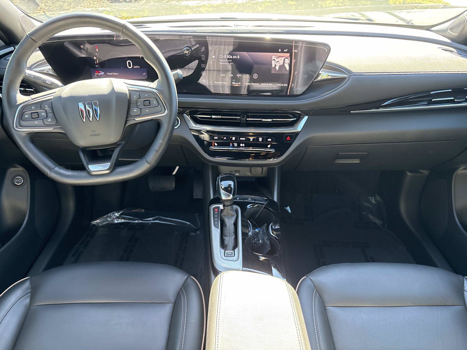 Used 2025 Buick Envista Avenir FWD image 29