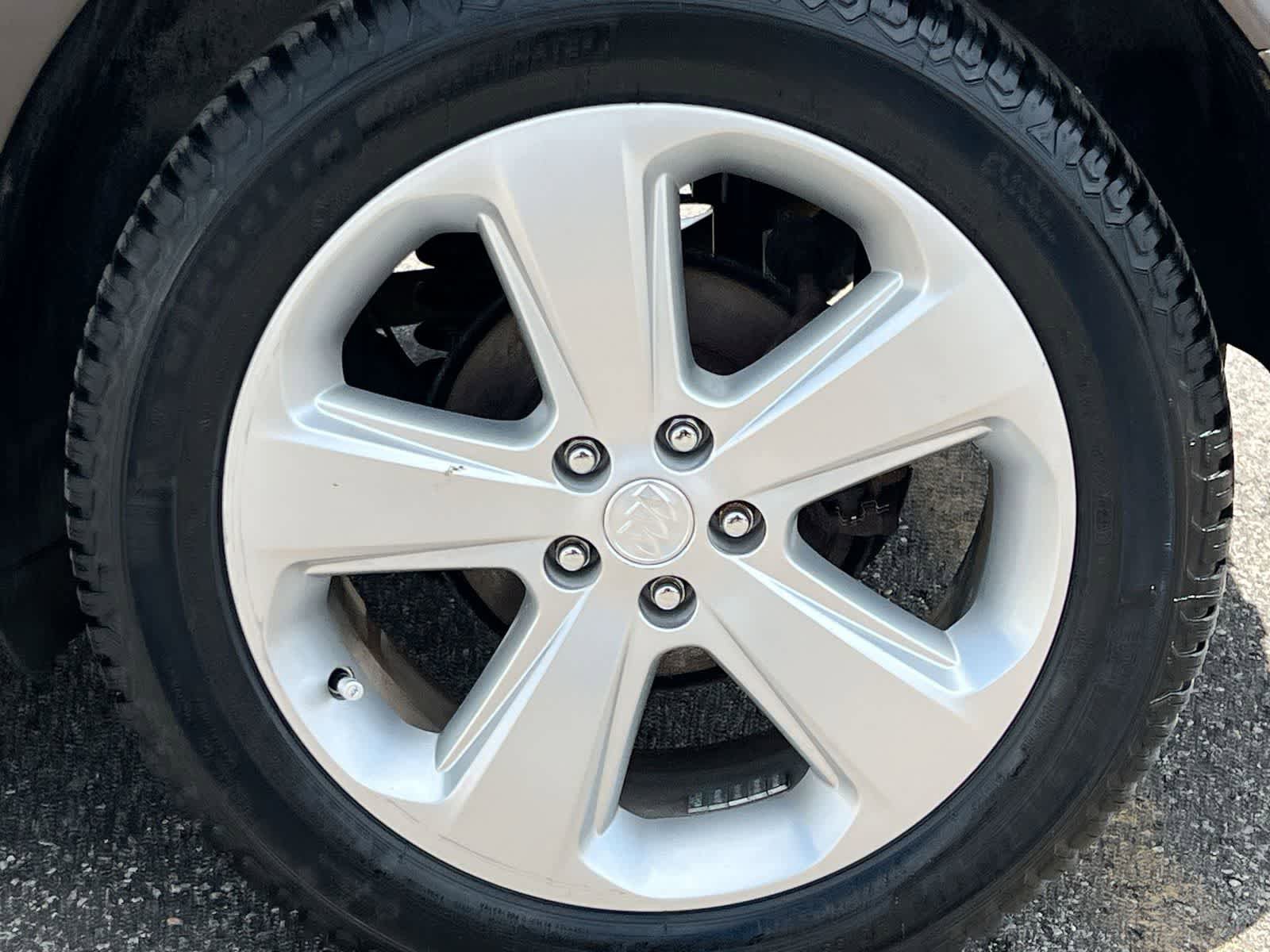 Used 2015 Buick Encore FWD image 14