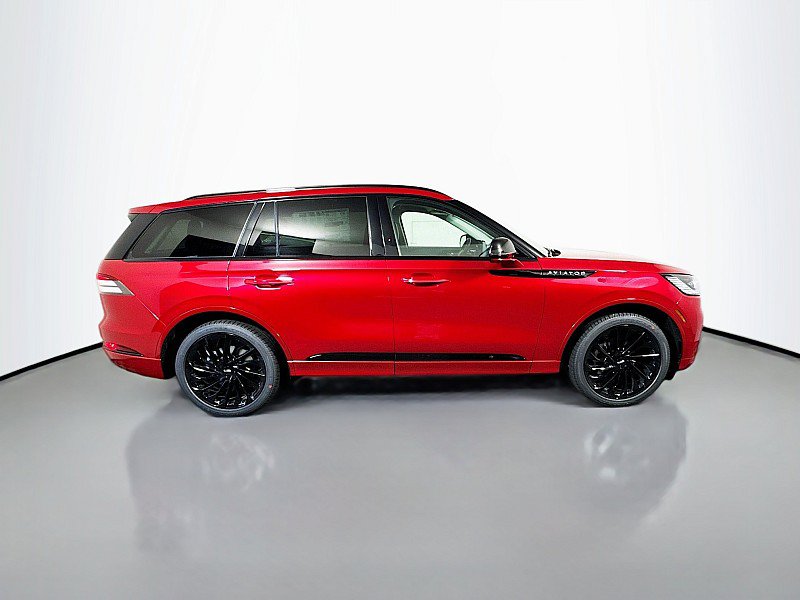 New 2025 Lincoln Aviator Reserve w/ Equipment Group 201A AWD/4WD image 8