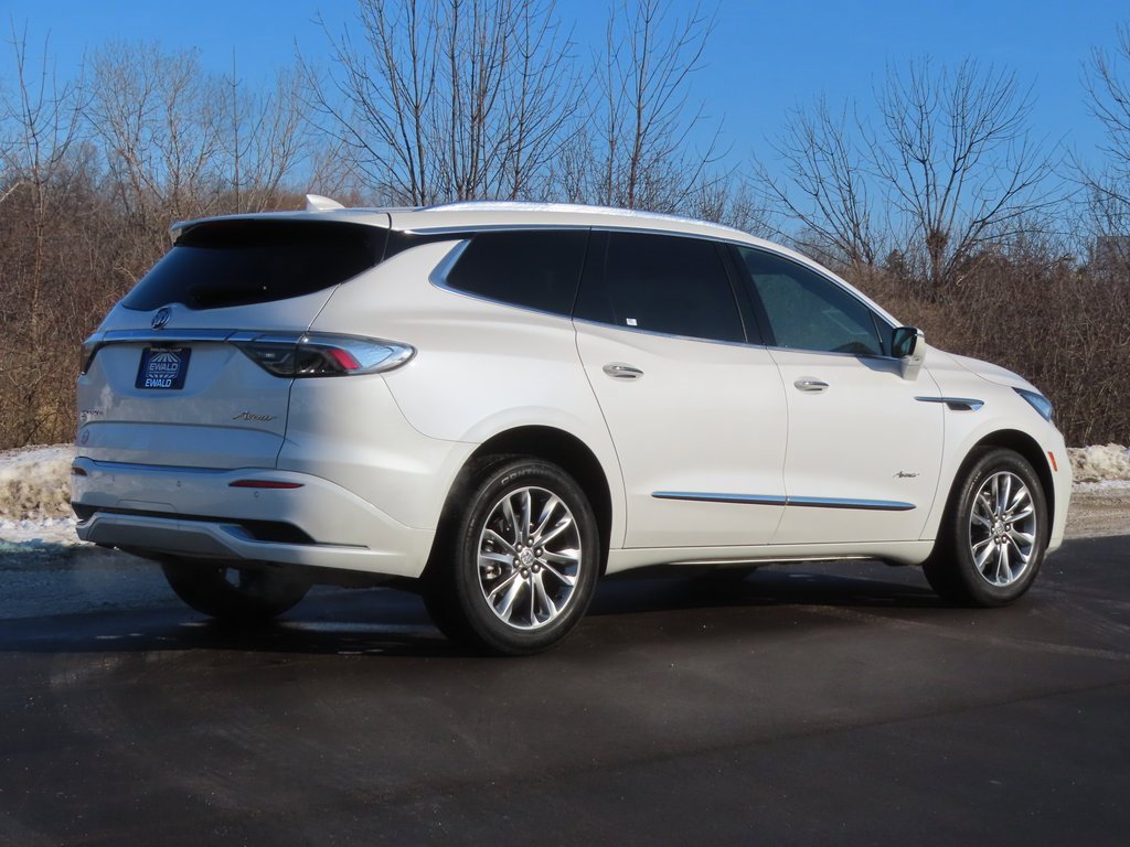 Used 2024 Buick Enclave Avenir w/ Avenir Technology Package image 3