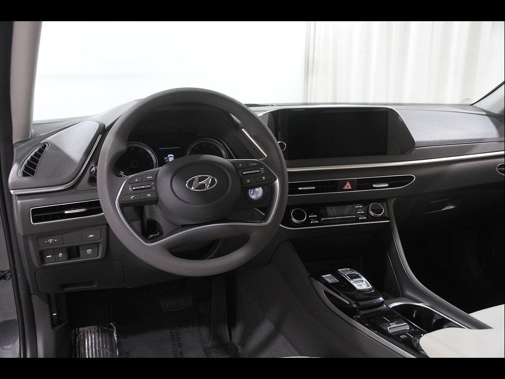 Certified 2023 Hyundai Sonata SEL FWD image 6
