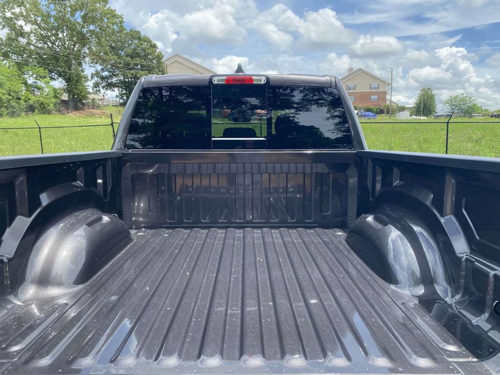 New 2026 RAM 1500 Express AWD/4WD image 38