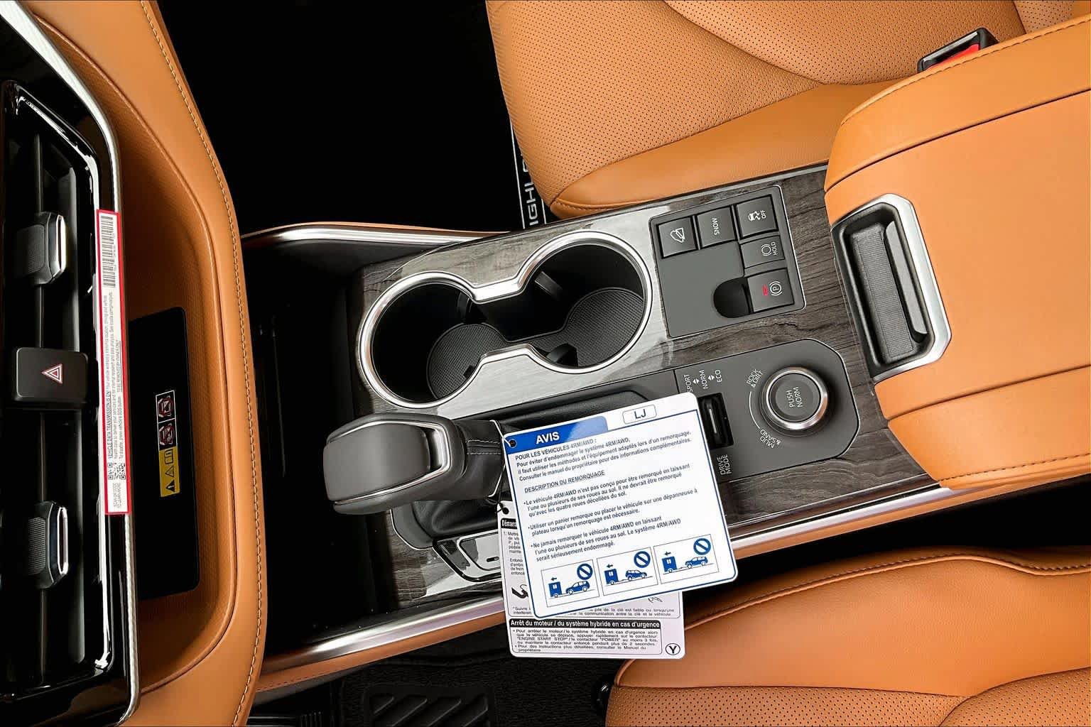 New 2026 Toyota Highlander Platinum AWD/4WD image 7