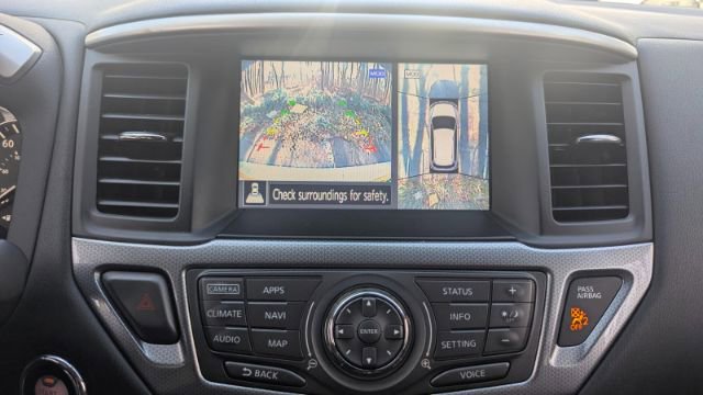 Used 2017 Nissan Pathfinder SL w/ SL Premium Package image 42