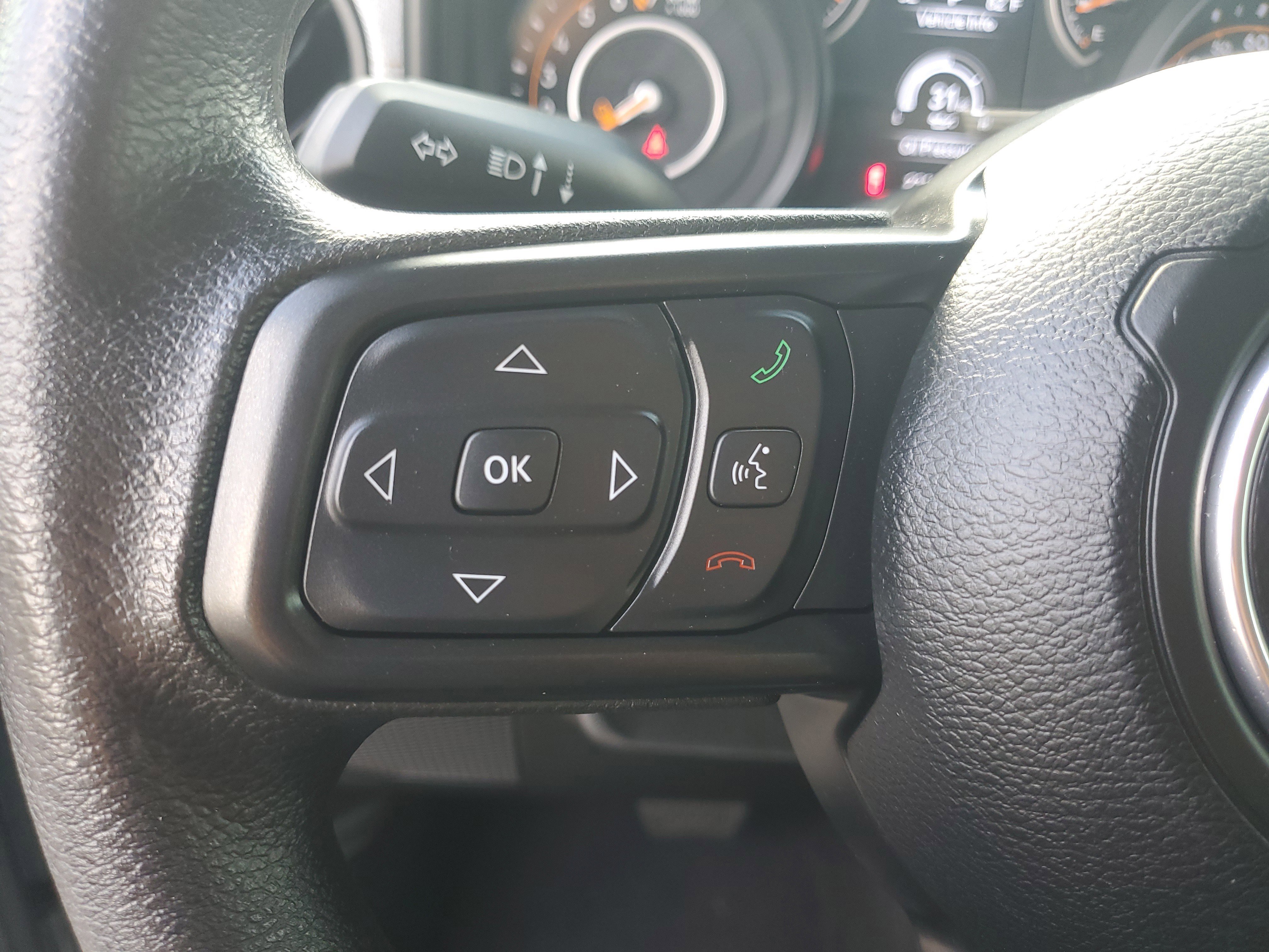 Used 2025 Jeep Gladiator Sport AWD/4WD image 15