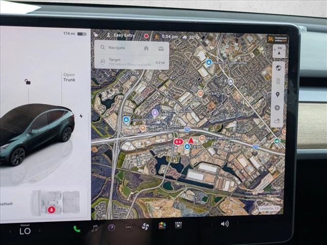 Used 2024 Tesla Model Y Long Range RWD image 16