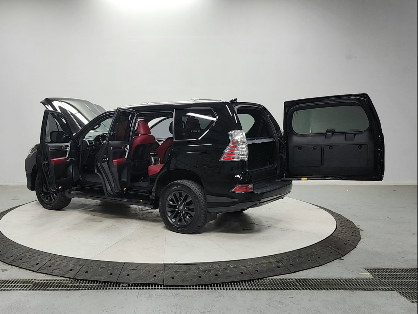 Used 2023 Lexus GX 460 Premium w/ Premium Package AWD/4WD image 13