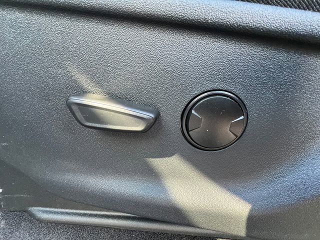 New 2025 Ford F150 Lightning XLT image 12