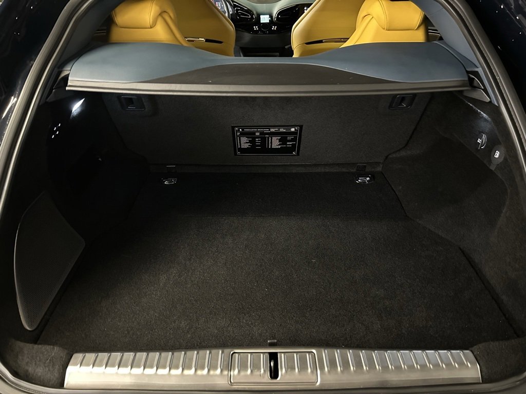 Used 2024 Ferrari Purosangue image 31