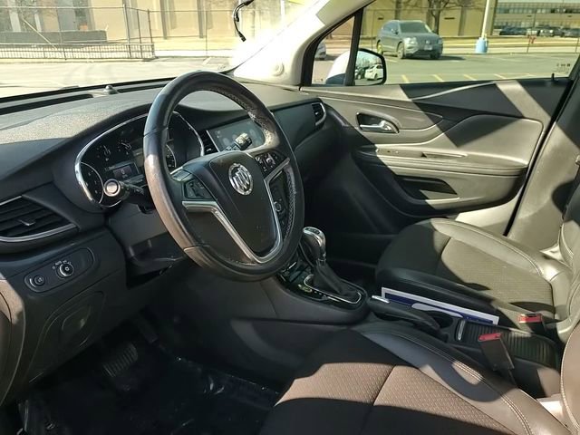 Used 2020 Buick Encore Preferred image 9