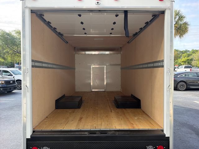Used 2026 Ford Transit 350 RWD image 11