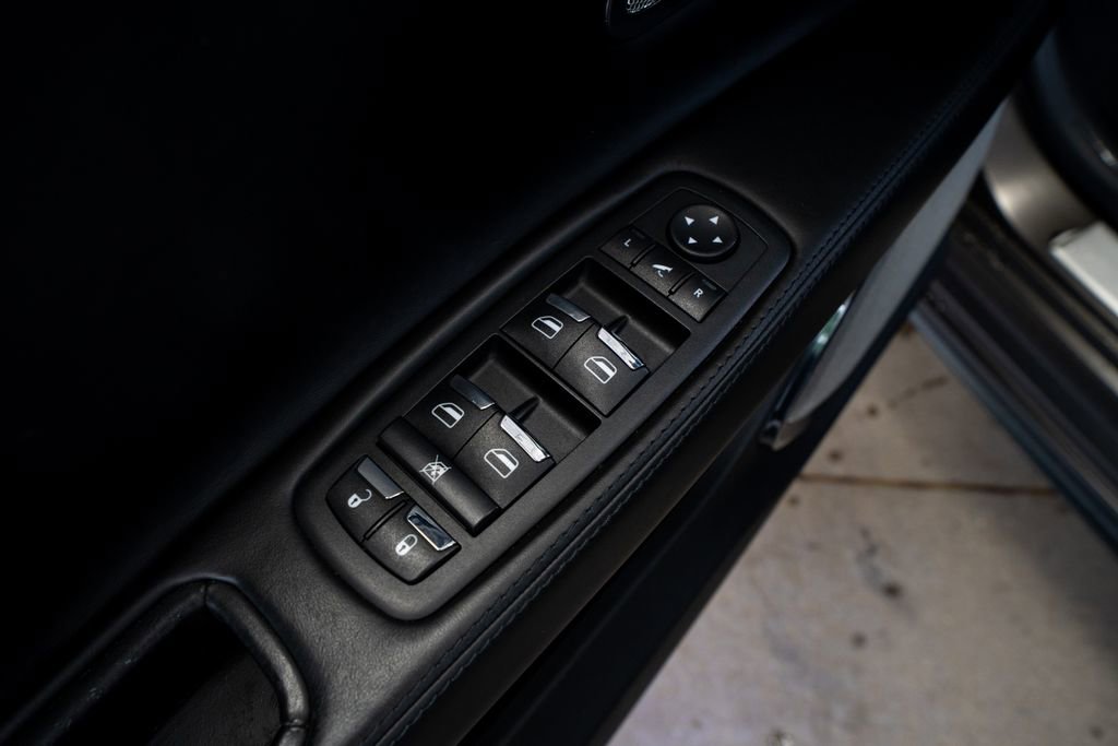 Used 2014 Maserati Quattroporte GTS RWD image 26