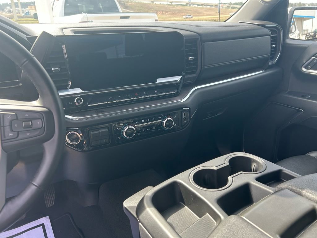 Used 2025 GMC Sierra 1500 SLT AWD/4WD image 12