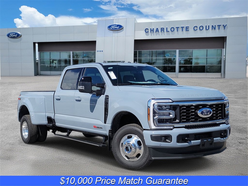 New 2026 Ford F350 4x4 Crew Cab DRW Super Duty 360° Tour