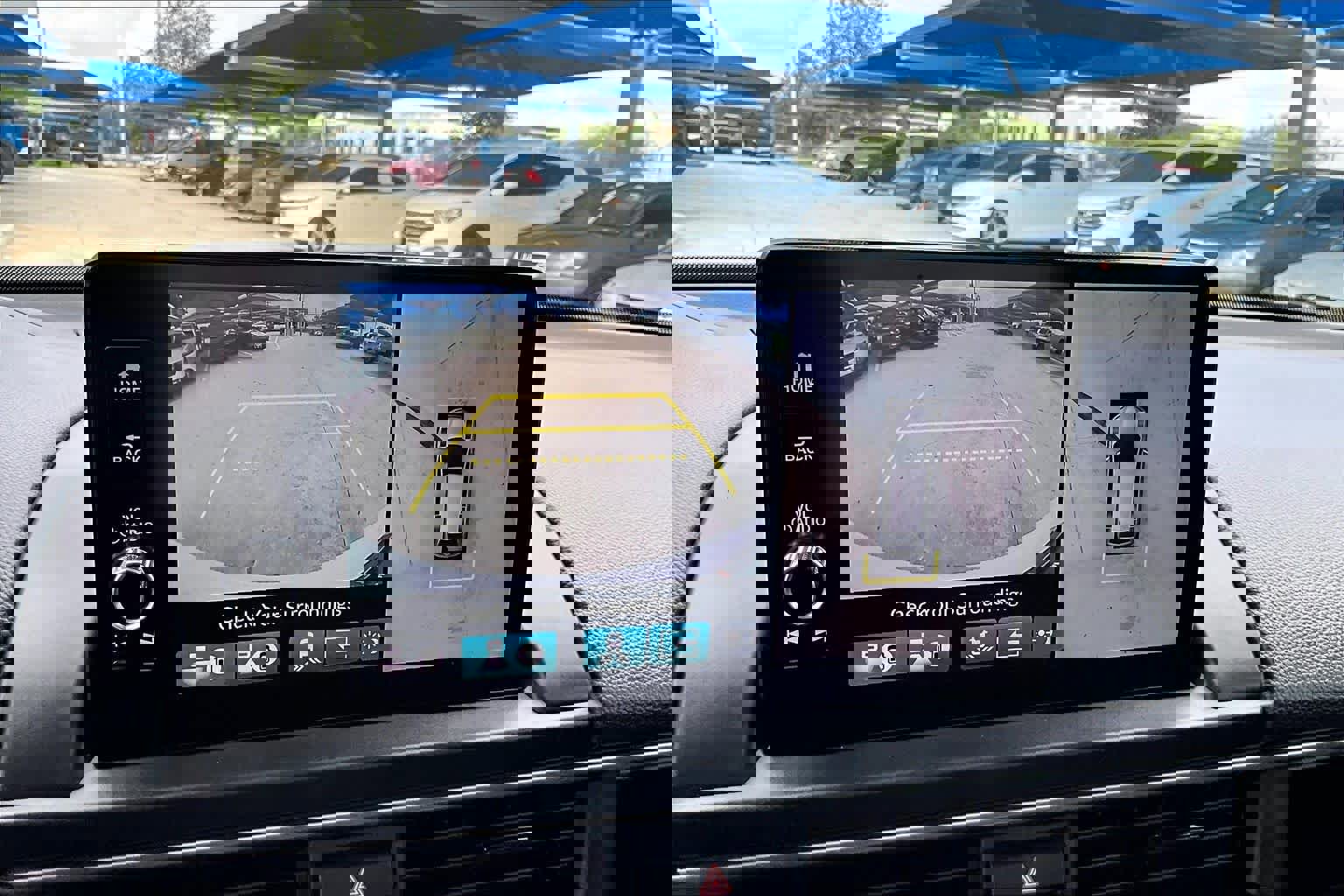 Used 2025 Honda Pilot Black Edition image 27