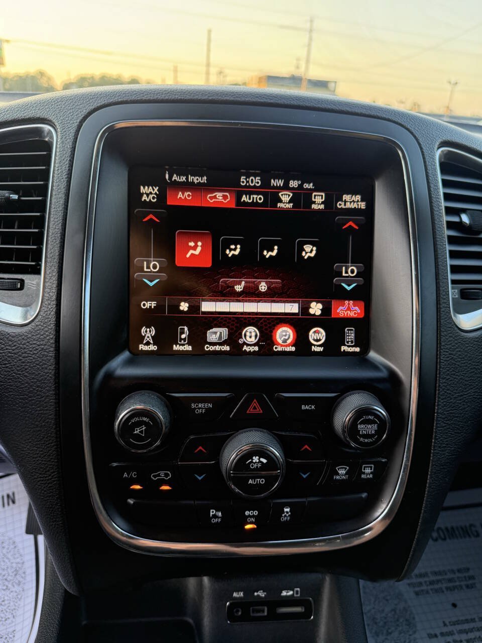 Used 2014 Dodge Durango Limited w/ Nav & Power Liftgate Group AWD/4WD image 13