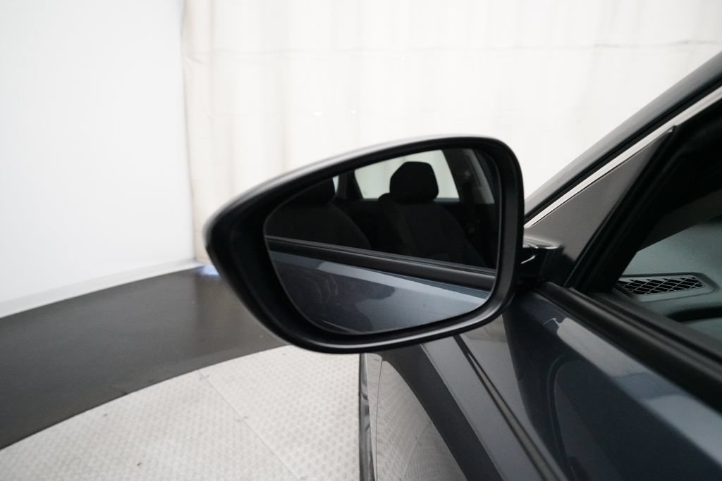 Certified 2023 Honda Accord EX image 24