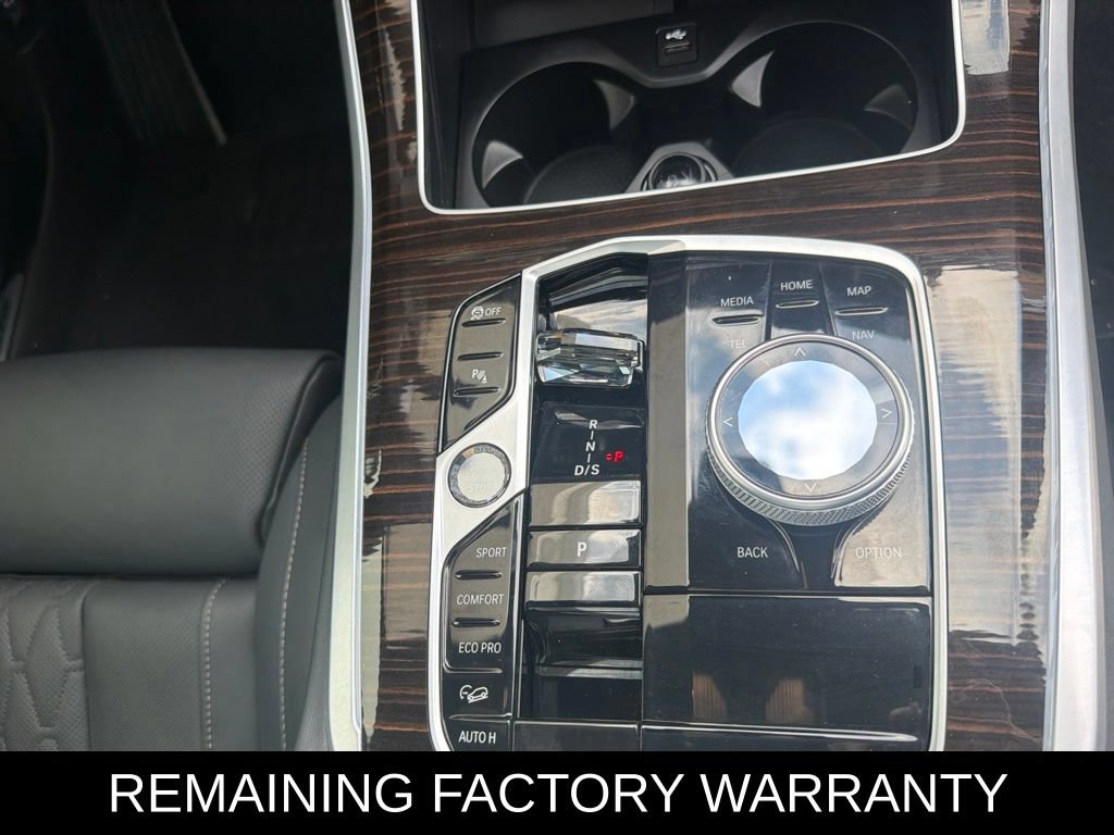 Used 2025 BMW X5 xDrive40i w/ Executive Package AWD/4WD image 21