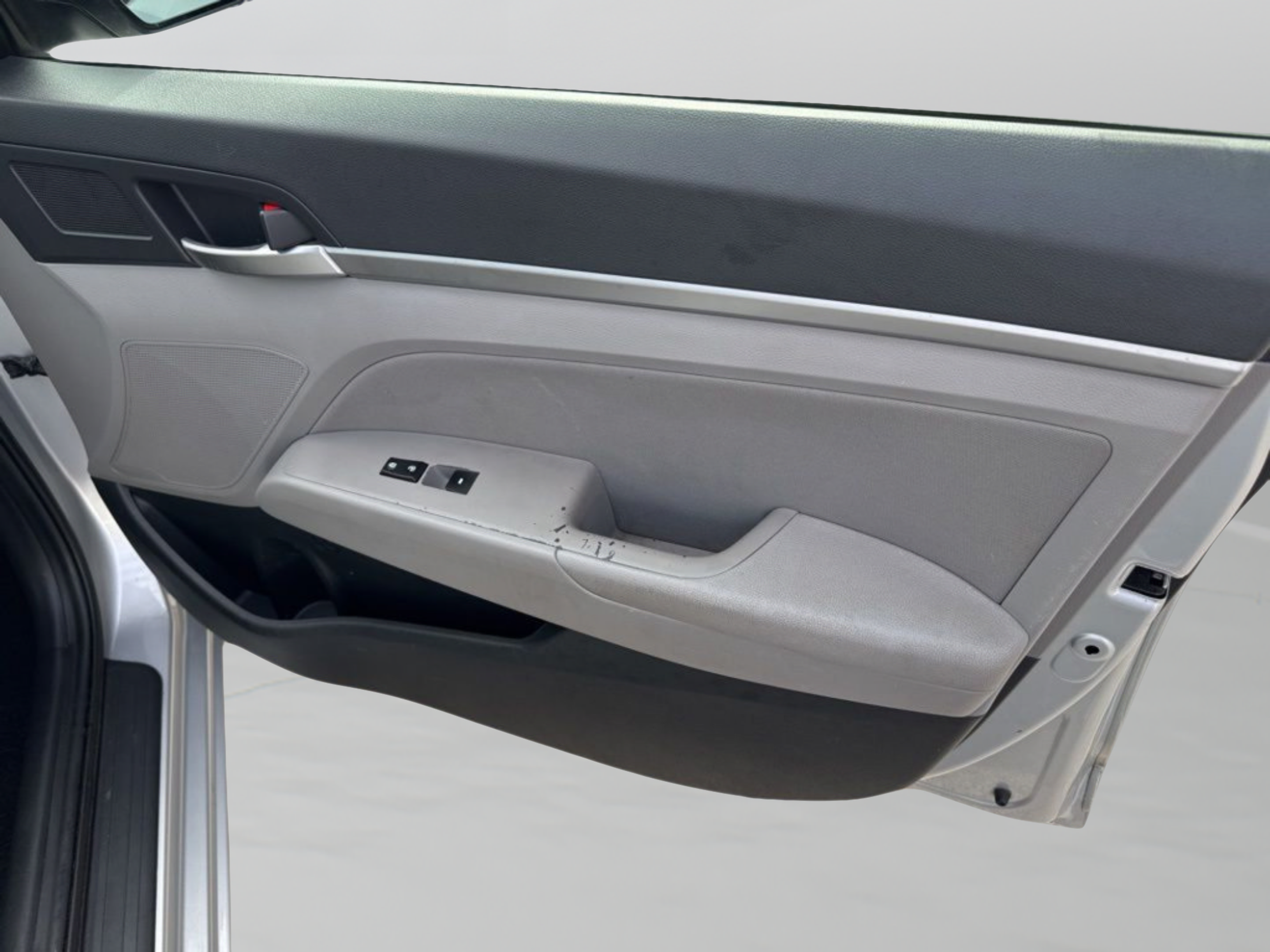 Used 2019 Hyundai Elantra SEL FWD image 24