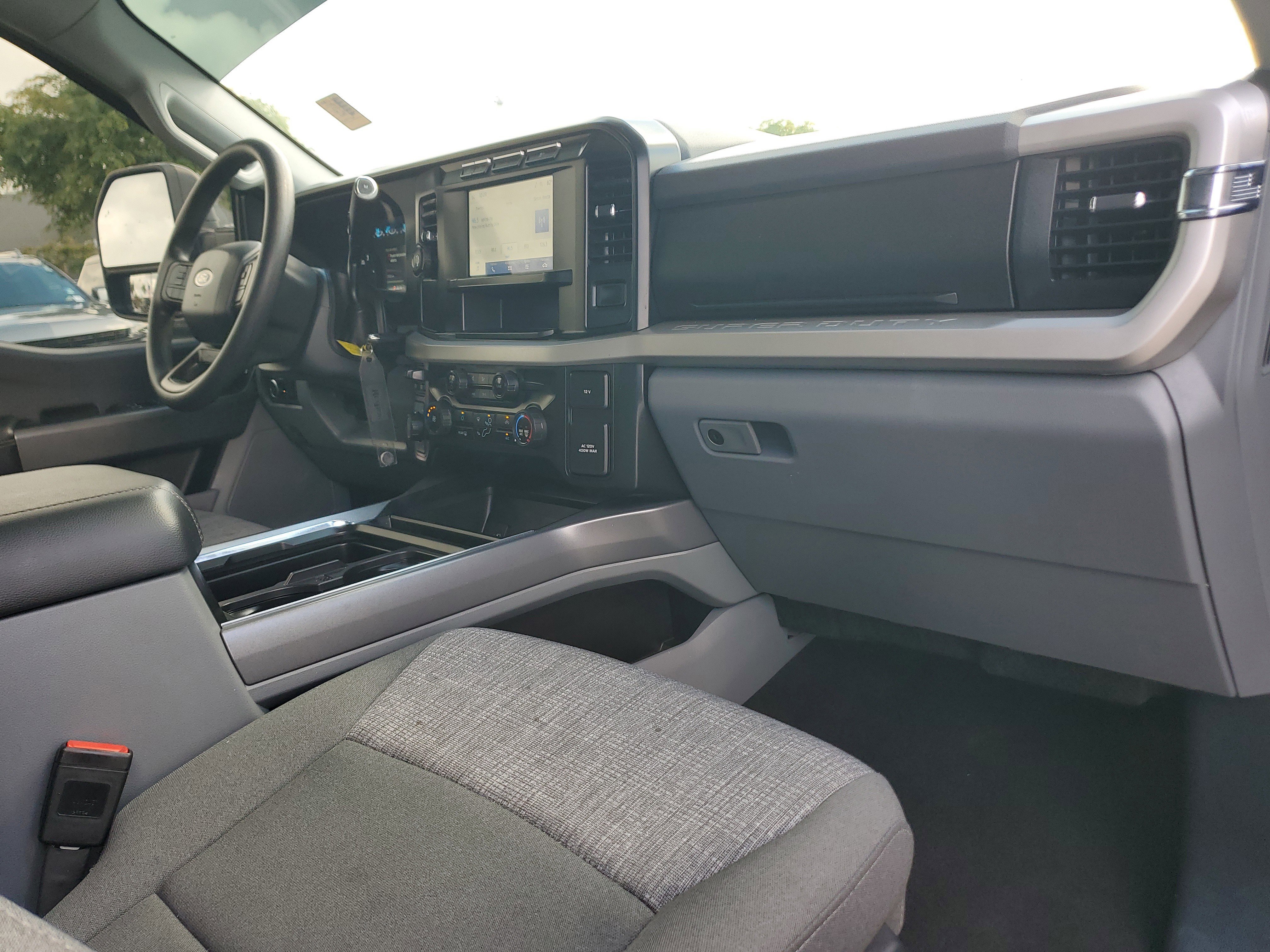 Used 2024 Ford F350 XLT w/ 360-Degree Camera Package image 17