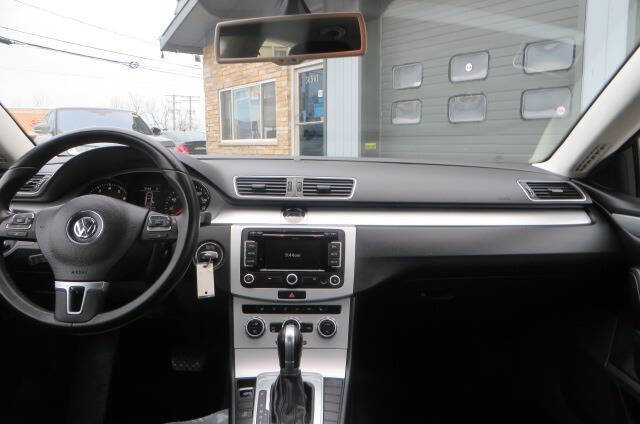 Used 2014 Volkswagen CC Sport image 42