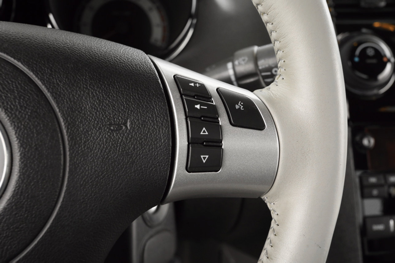 Used 2008 Saturn Sky Red Line Carbon Flash image 22