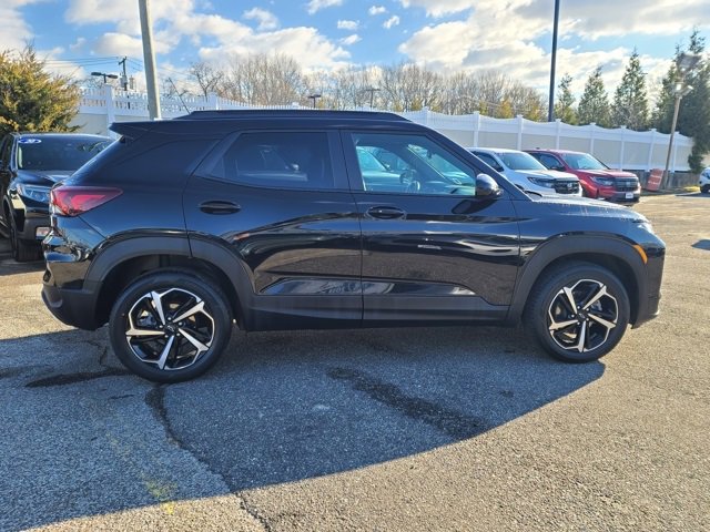 Used 2023 Chevrolet TrailBlazer RS w/ Convenience Package image 5