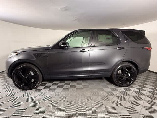 New 2026 Land Rover Discovery S AWD/4WD image 3