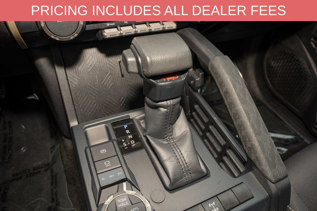 Certified 2025 Toyota Tacoma TRD Off-Road AWD/4WD image 14
