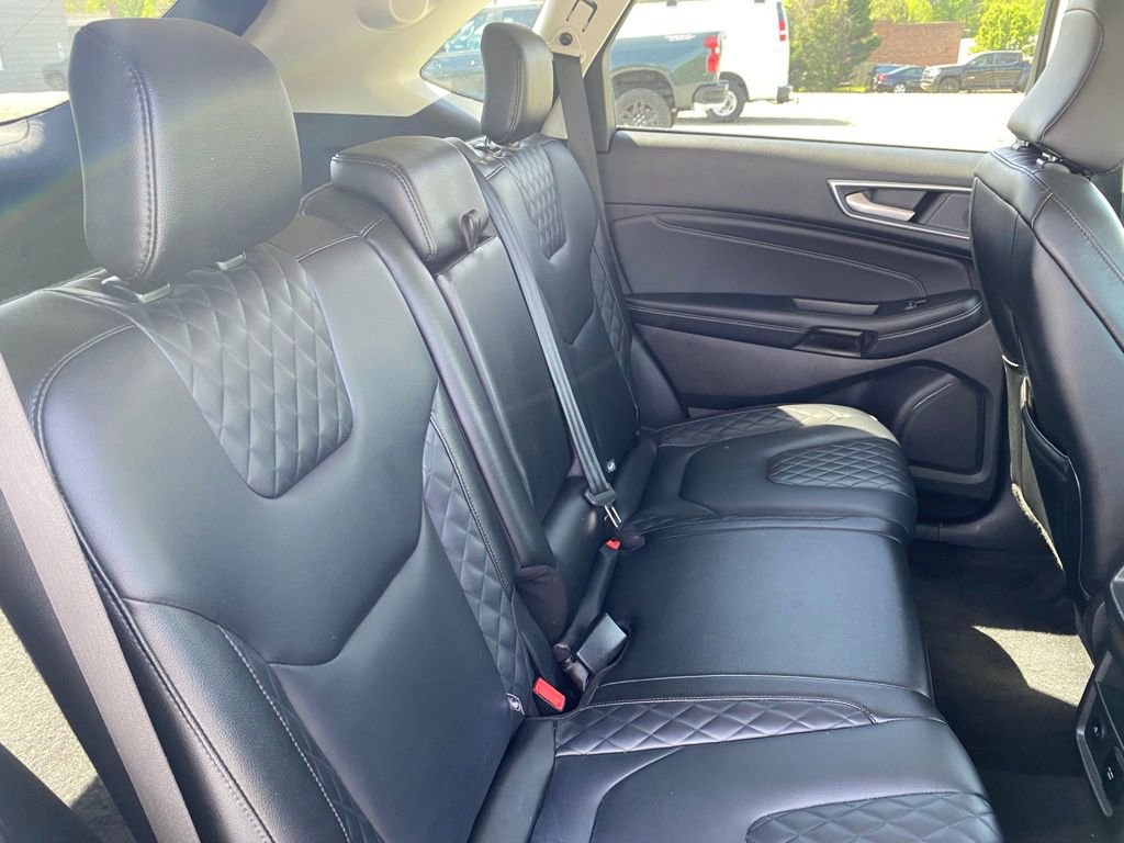 Used 2024 Ford Edge Titanium AWD/4WD image 21