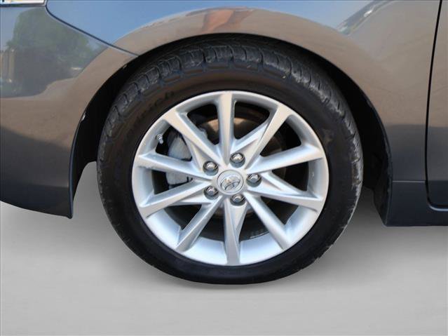 Used 2012 Toyota Prius V Five FWD image 27