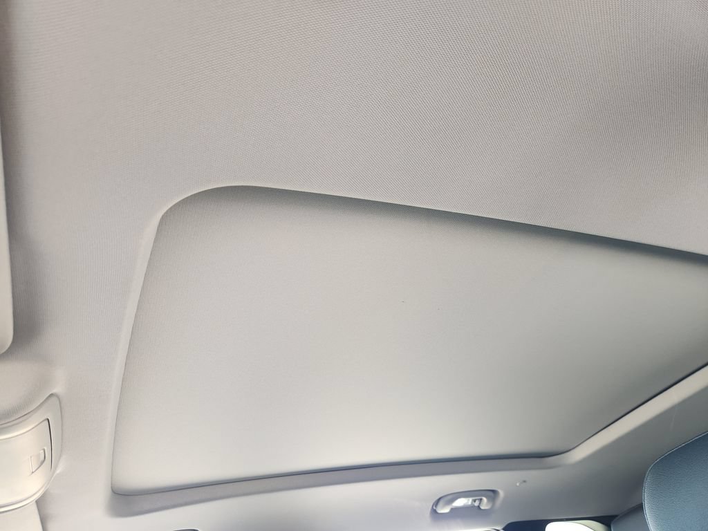 New 2026 Chevrolet Blazer LT w/ Sound & Technology Package FWD image 18