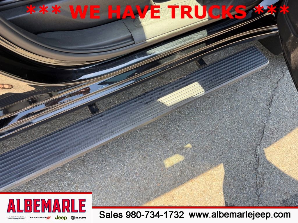 Used 2023 Chevrolet Silverado 1500 Custom w/ LPO, Dark Essentials Package RWD image 30