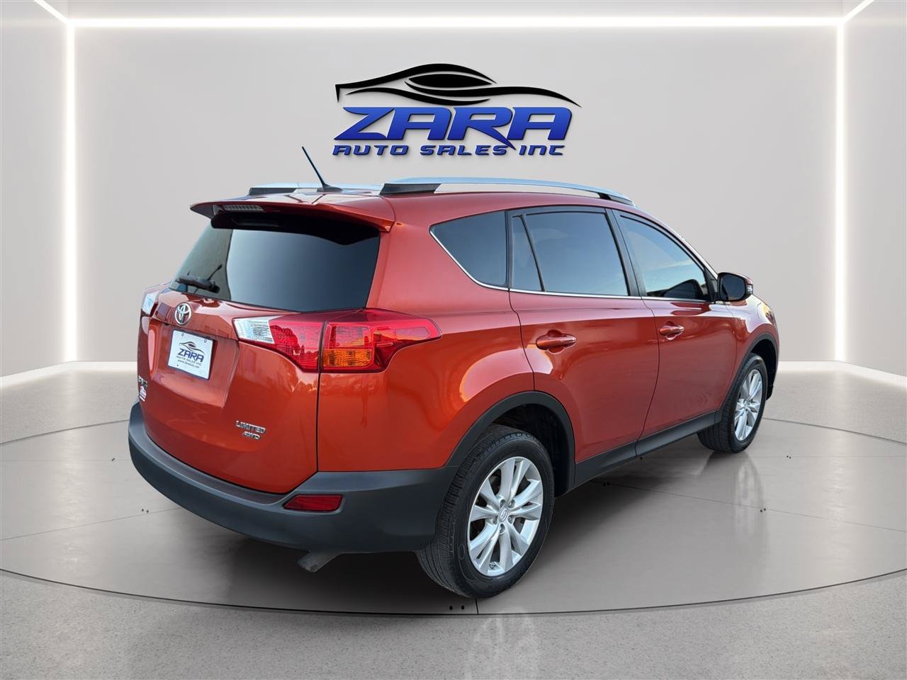 Used 2015 Toyota RAV4 Limited w/ Technology Package AWD/4WD image 7
