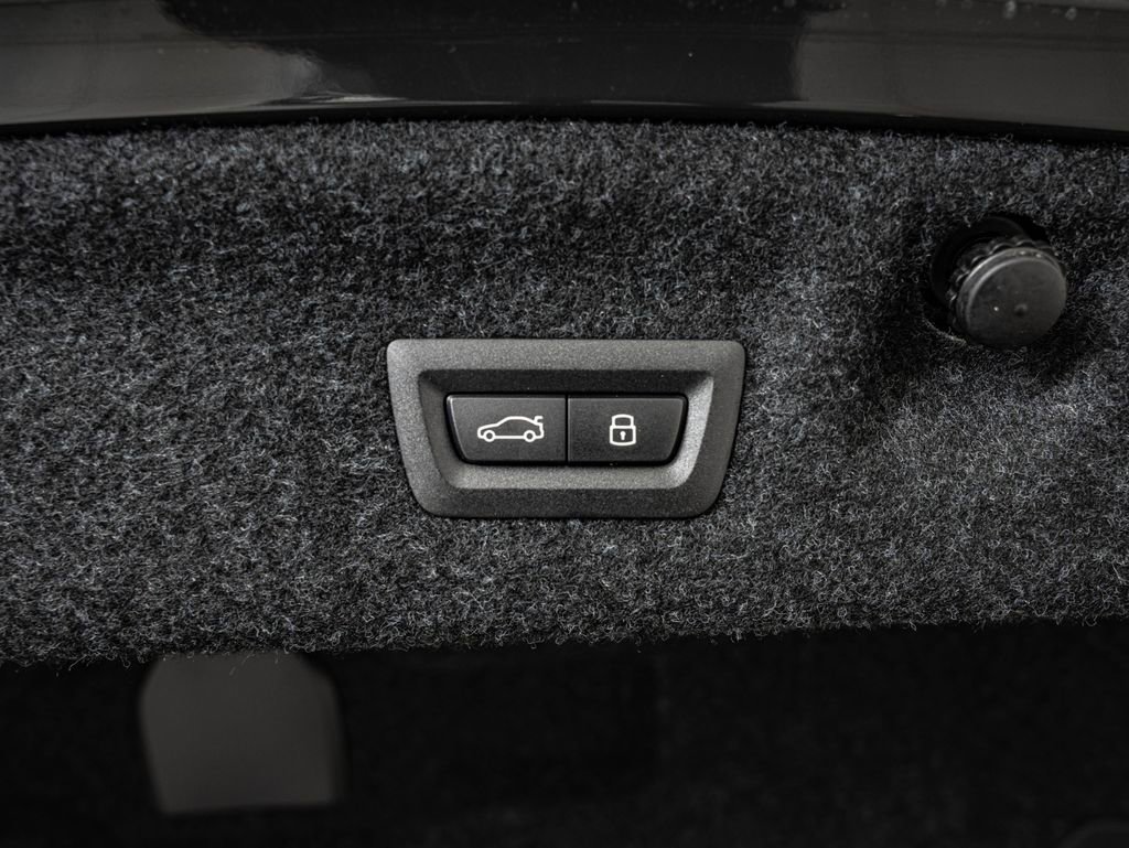 New 2026 BMW M4 xDrive Competition w/ Executive Package image 44