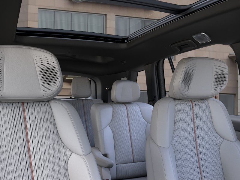 New 2027 Cadillac Vistiq Sport AWD/4WD image 24
