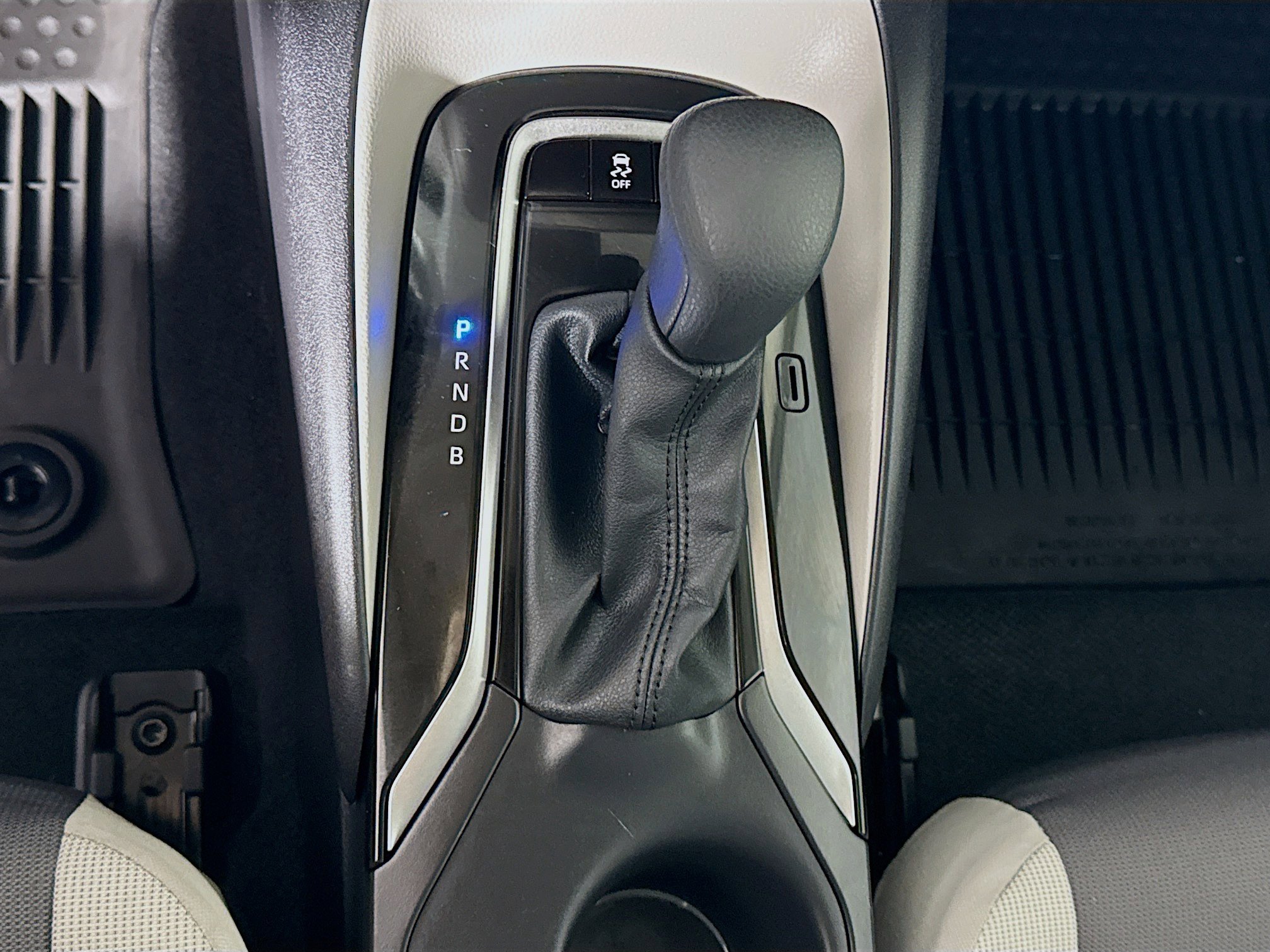 Certified 2026 Toyota Corolla LE image 17