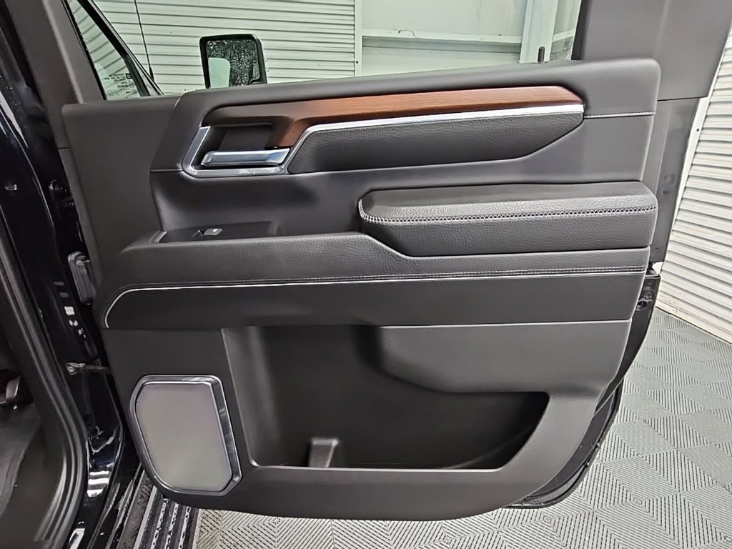 Certified 2024 GMC Sierra 3500 Denali w/ Denali Reserve Package image 38
