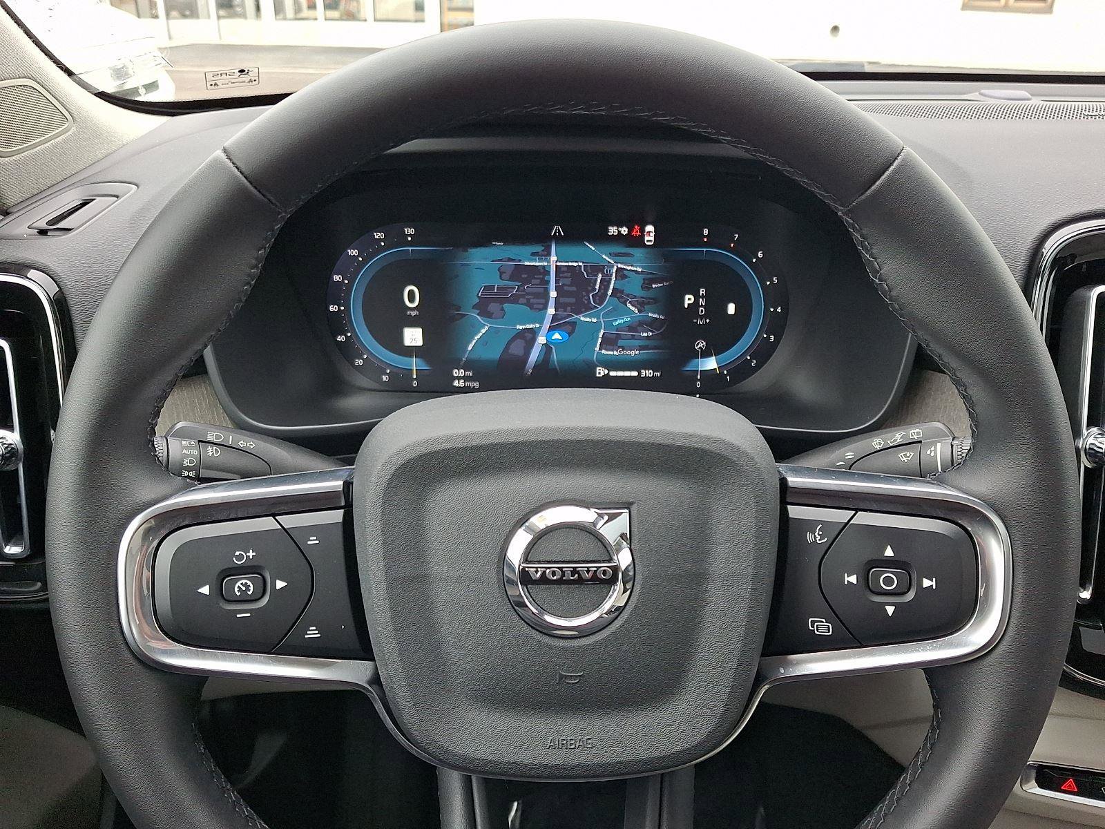 Certified 2023 Volvo XC40 B5 Ultimate w/ Protection Package Premier AWD/4WD image 21