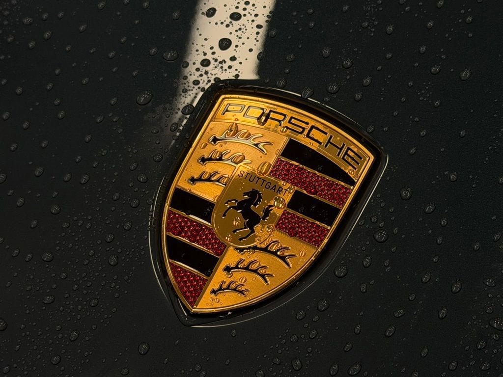 New 2026 Porsche Taycan GTS AWD/4WD image 31