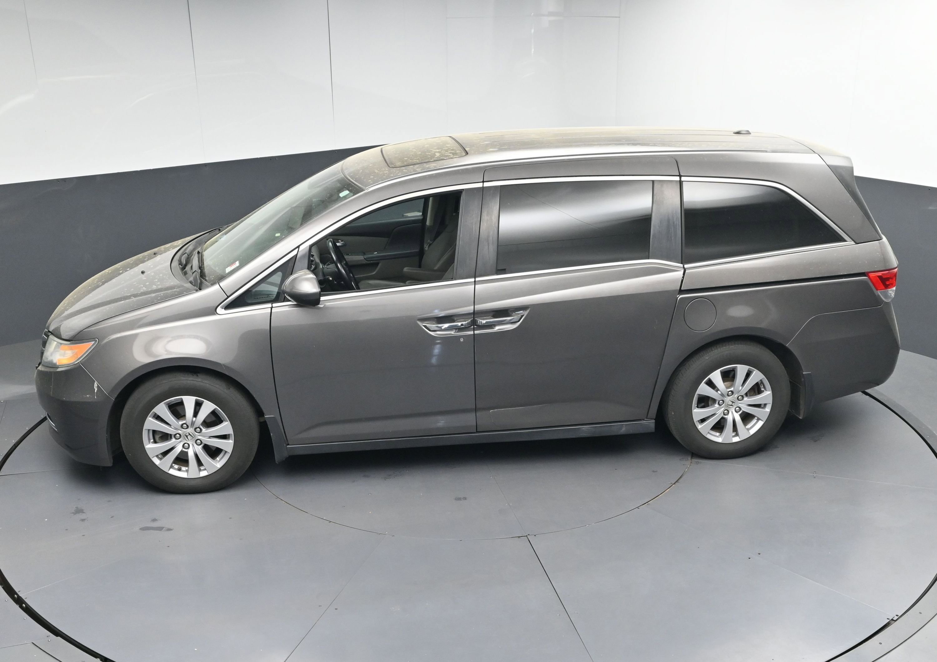 Used 2016 Honda Odyssey EX-L image 35