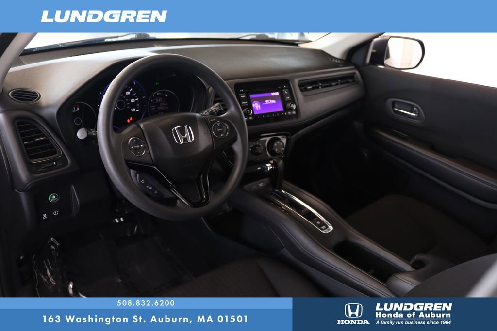 Used 2017 Honda HR-V LX image 8