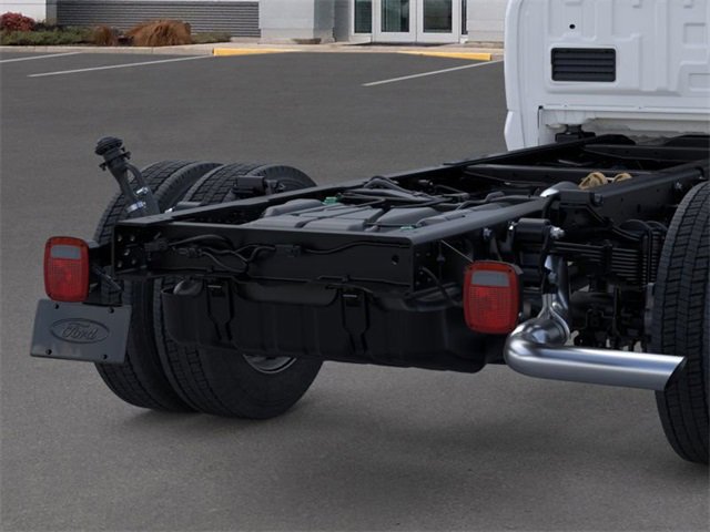 New 2025 Ford F550 4x4 Crew Cab Super Duty w/ XL Chrome Package image 21