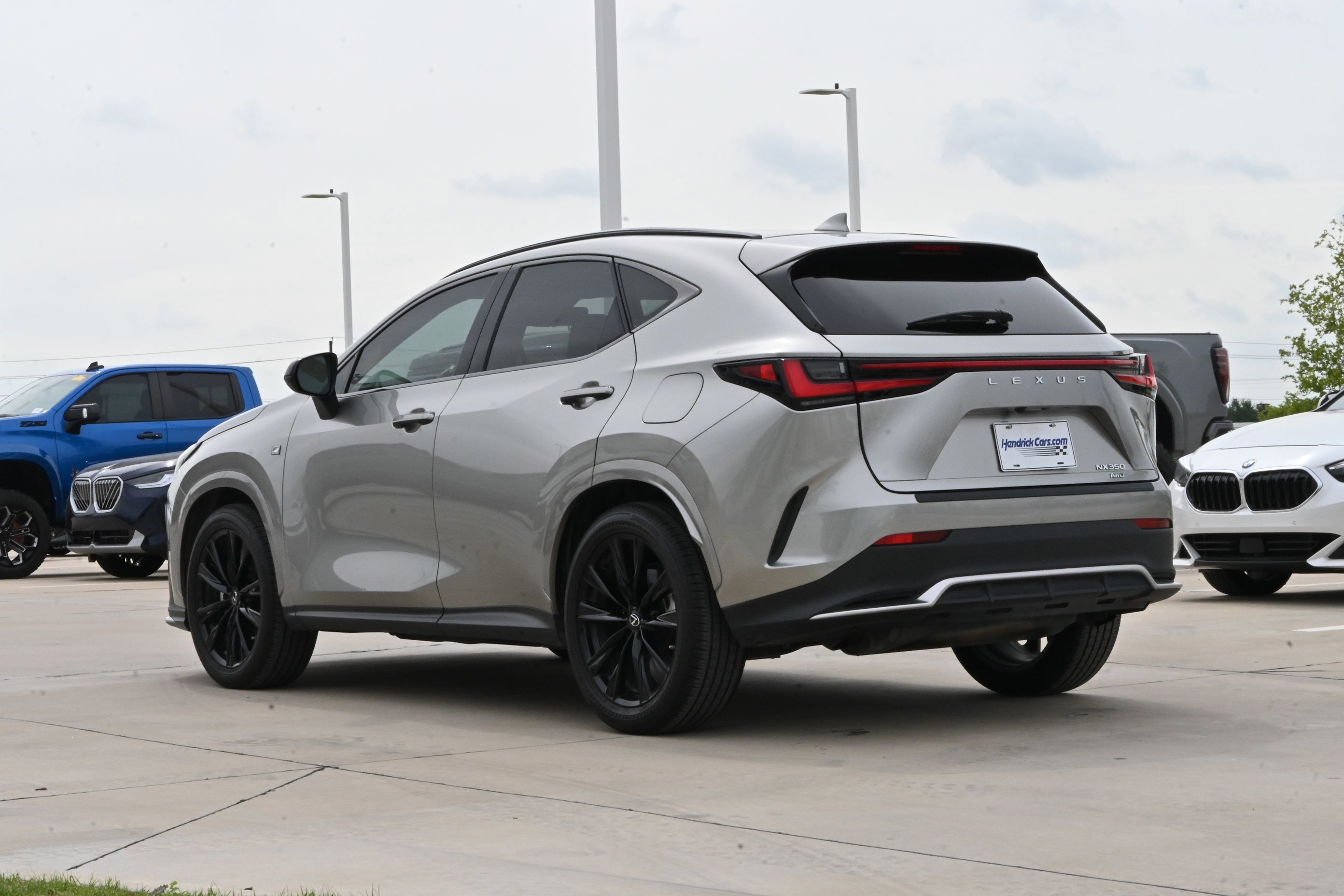 Used 2022 Lexus NX 350 F Sport w/ Accessory Package 2 AWD/4WD image 7