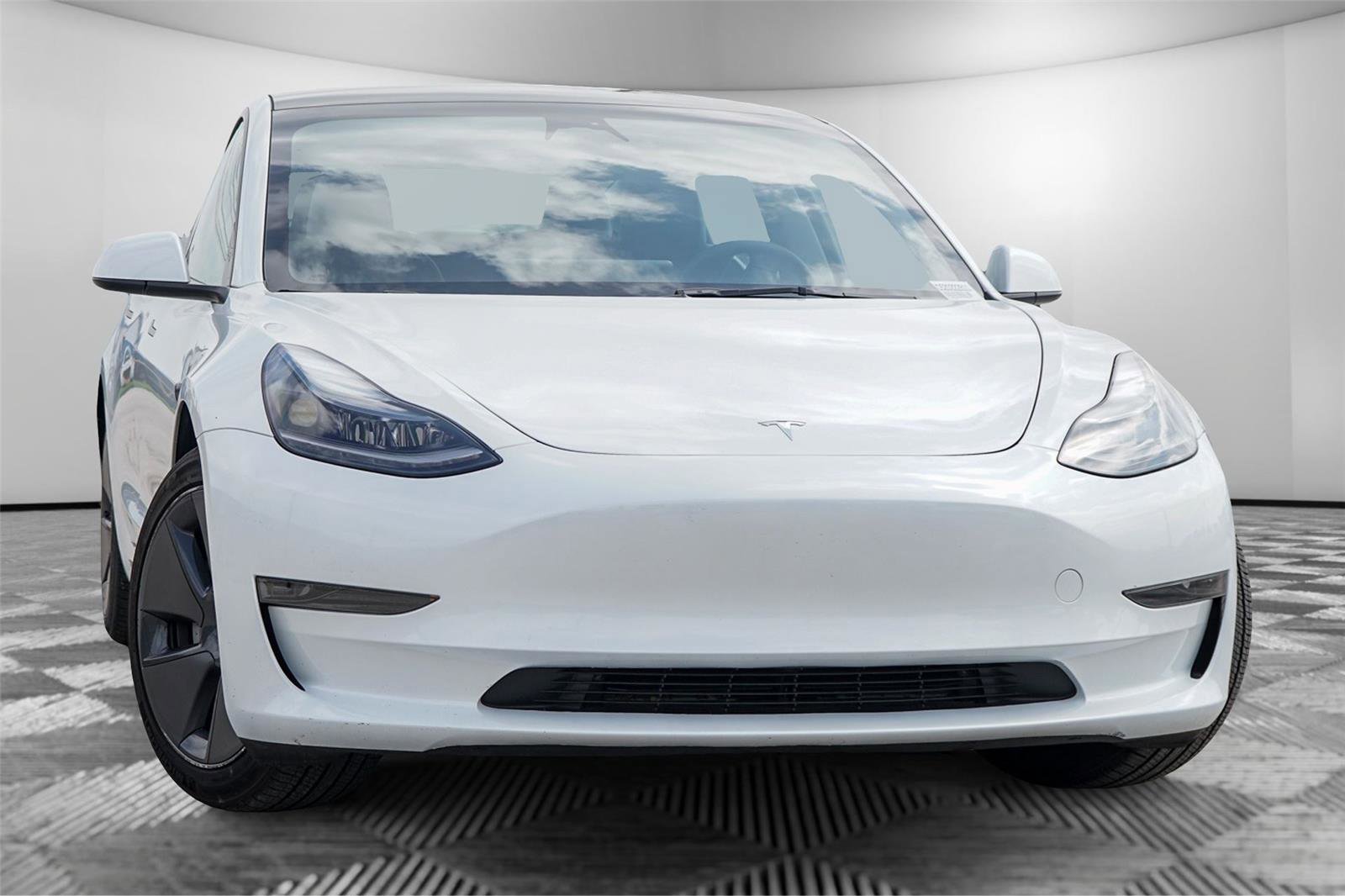 Used 2023 Tesla Model 3 Standard Range