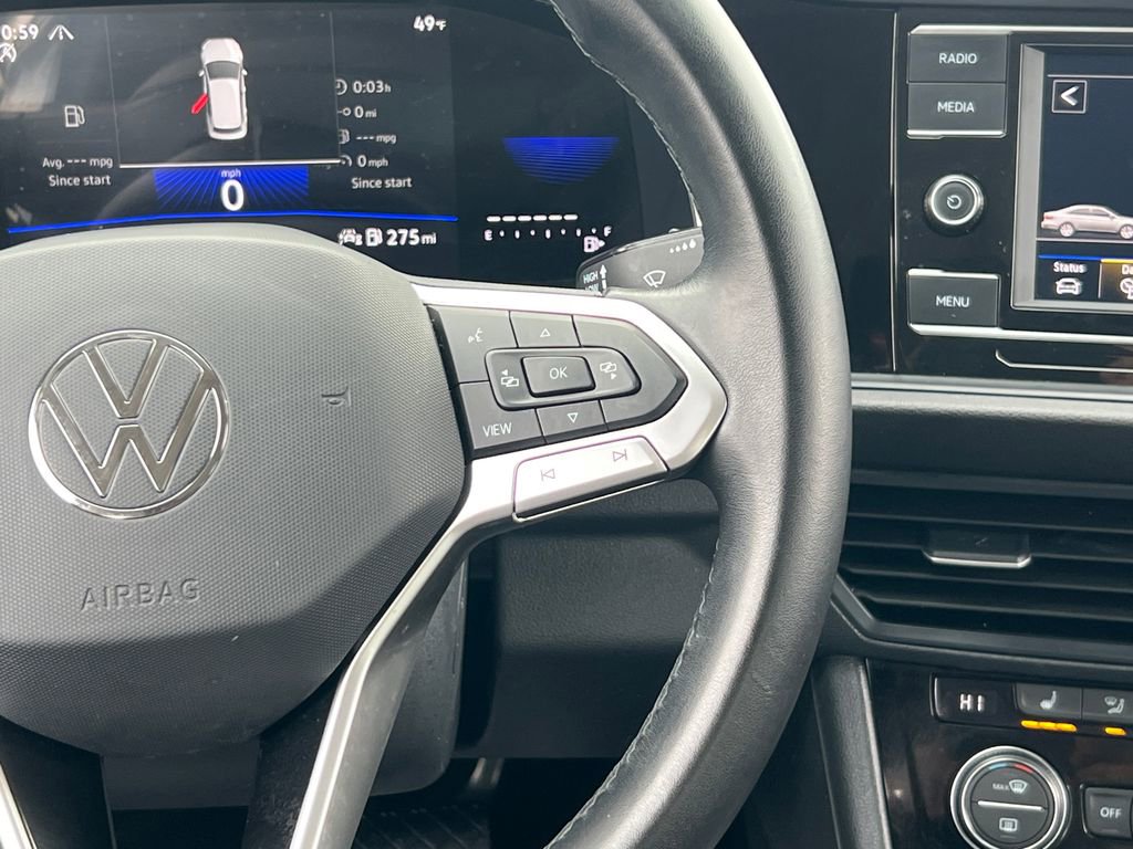 Certified 2024 Volkswagen Jetta SE image 27
