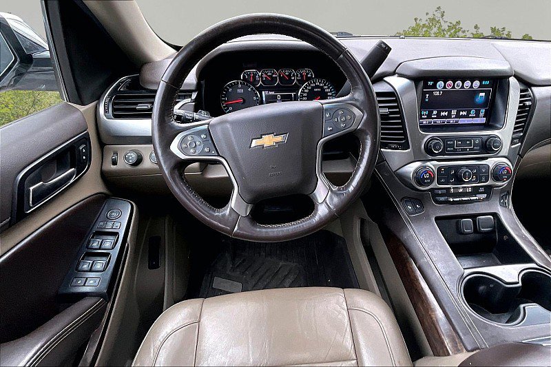 Used 2016 Chevrolet Suburban LT AWD/4WD image 8