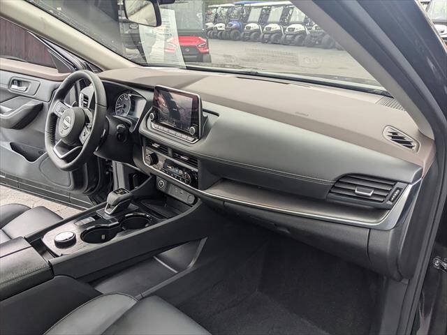 Used 2023 Nissan Rogue SV w/ SV Premium B Package AWD/4WD image 19