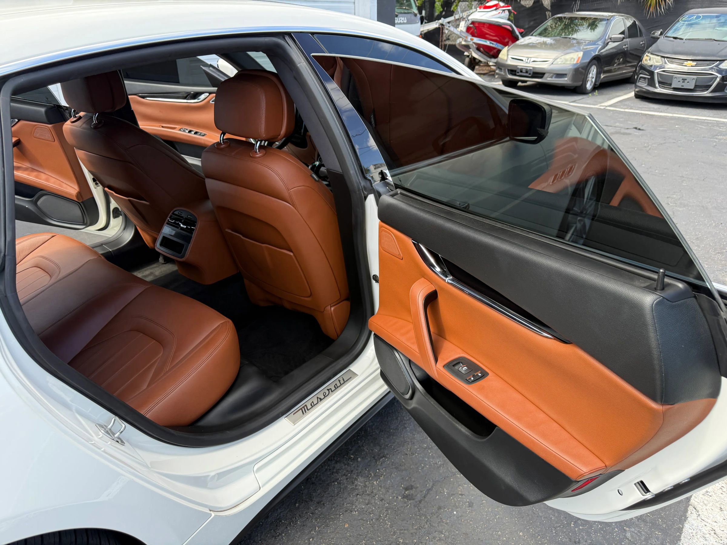 Used 2015 Maserati Quattroporte S Q4 image 23