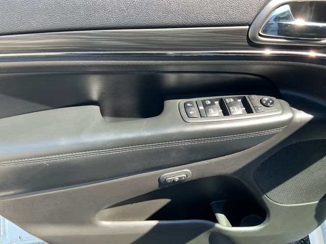 Used 2019 Jeep Grand Cherokee Limited X AWD/4WD image 25